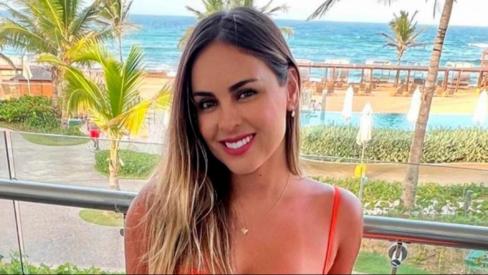 Maura Rivera transparenta problema que sufre con la caída del pelo: 'Yo creo que son..'