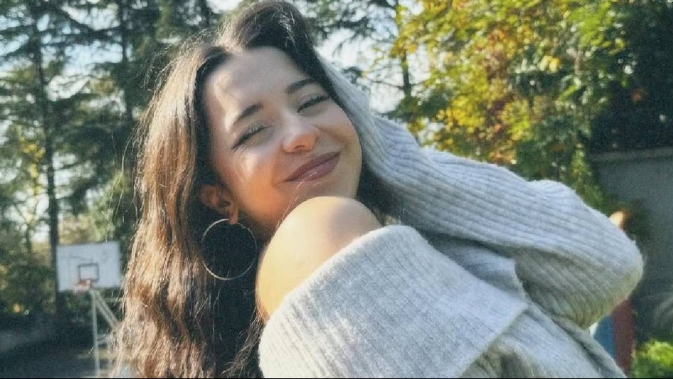 La actriz de Melek sorprende a sus seguidores con postales en la playa junto a su madre: Este mes cumple 17