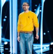 En el quinto capítulo de Coliseo, Andro, de San Joaquín, sacó carcajadas al público y jurado con un humor bastante sincero y transparente.