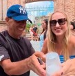 Travel App, Majo Winter cierra su recorrido por Panamá y Centroamérica explorando las calles del casco histórico de Ciudad de Panamá. la Calzada de Amador, un emblemático paseo construido con la tierra extraída durante Canal de Panamá