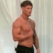 Esta noche en Volverías con tu ex? 2, Raimundo Cerda quedará completamente enfurecido con una coqueta broma que Faloon Larraguibel le hará a Luis Mateucci, justo después de haberse enfrentado ferozmente la noche anterior en el cara a cara.