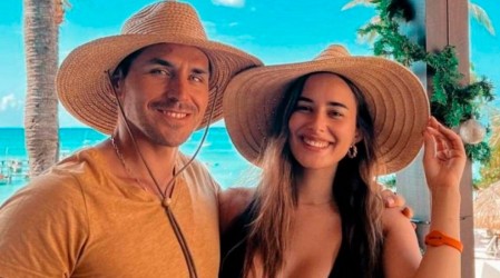 "Mamá y papá salieron a pasear": Pangal Andrade y Melina Noto derrochan elegancia en evento nocturno
