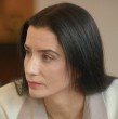 Esta semana, una destacada actriz se sumó al elenco de Reunión de Superados, la teleserie nocturna de Mega. Se trata de Lucy Cominetti, de 44 años, quien cuenta con una destacada trayectoria en cine, teatro y televisión.