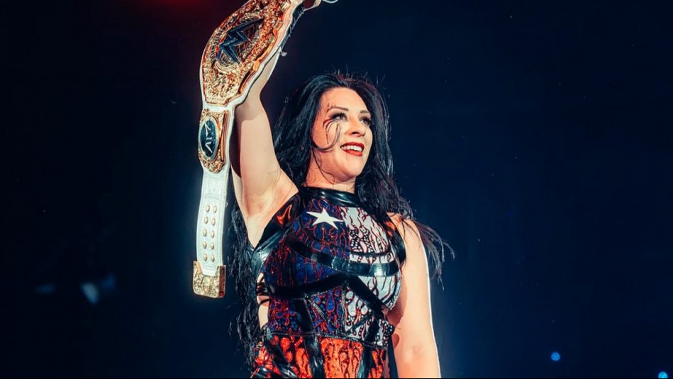'Hicimos posible lo imposible': La emoción de Stephanie Vaquer tras recuperar título mundial de WWE
