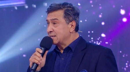 Otilio Castro puso a prueba su memoria cantando "En la ciudad de la furia" de Soda Stereo en Dale Play