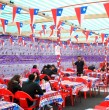 Las Fiestas Patrias ya llegaron y son varias las fondas a nivel nacional que abren sus puertas para recibir a miles de chilenos y chilenas que quieren disfrutar de un tiempo de descanso y entretención.