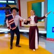 Revisa acá el momento que protagonizaron José Antonio Neme y Karen Doggeweiler para comenzar a celebrar Fiestas Patrias.