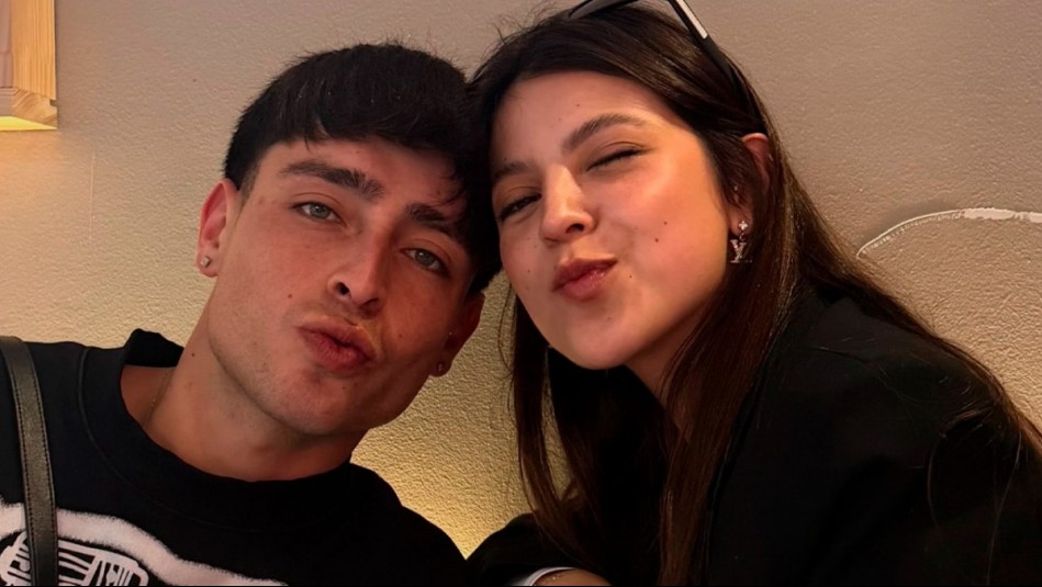 Un ramo no era suficiente: Ignacia Antonia muestra las bellas flores amarillas que le regaló Ak4:20