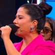 En los mejores momentos de Detrás del Muro, Chofi (Paola Volpato) y Pinochef (Beto Espinoza) vivieron un divertido momento durante su viaje al metro a La Moneda.
