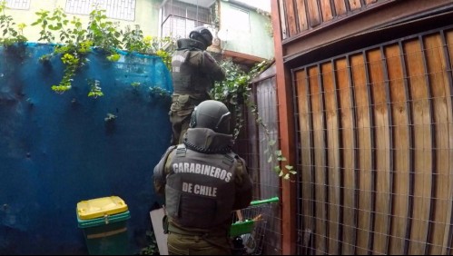 Atrapados 133 - Capítulo 56: Carabineros sigue a bandas de jóvenes delincuentes por Santiago