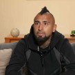 Arturo Vidal vuelve a ponerse frente a las cámaras para acompañar a la Selección Chilena, aunque esta vez lo hará fuera de la cancha y como protagonista del React de La Roja de Mega.