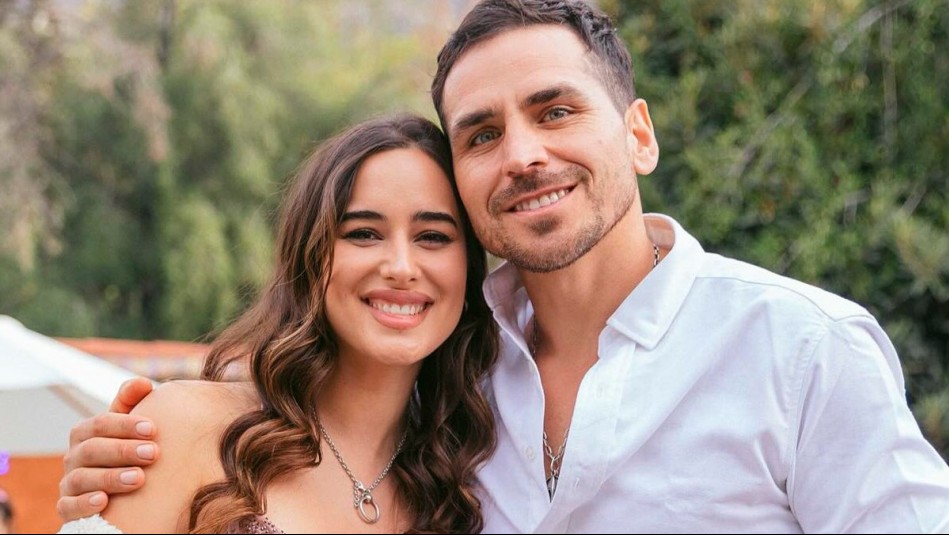 La inesperada dedicatoria que recibieron Pangal Andrade y Melina Noto tras un vuelo: 'Los esperamos...'