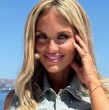 Este es el tráiler de la serie olvidada basada en la vida de Kenita Larraín, Rubia de ojos celestes