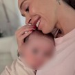 Valentina Roth vive por un emocionante periodo de la maternidad, al compartir los primeros pasos de su hija Martina.