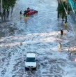 Las intensas lluvias provocaron anegamientos en el sector industrial de San Bernardo. Revisa acá las imágenes de los autos atrapados.