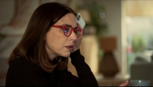 Matilde recibe un mensaje de Valentina.