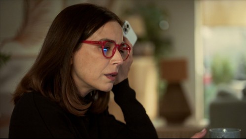 Matilde recibe un mensaje de Valentina.