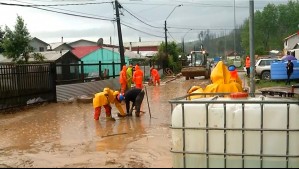 Aluvión en Concepción provoca daños en viviendas y autos en medio del sistema frontal