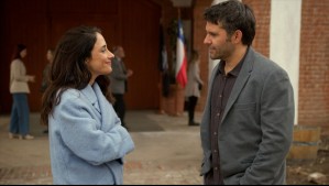Tere y Manuel se encuentran afuera del Thomas Campbell School.