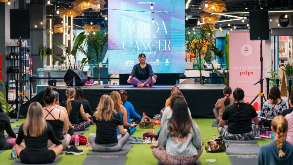 Yoga Alto al Cancer Cenco Malls