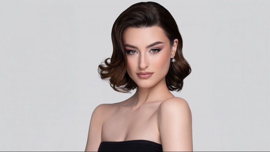 Dominga López en su foto oficial para Miss Universo 2026.