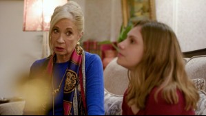 Aurora le volverá a insistir a Emilia que pase la noche con Javier en el capítulo 50 de La Baronesa