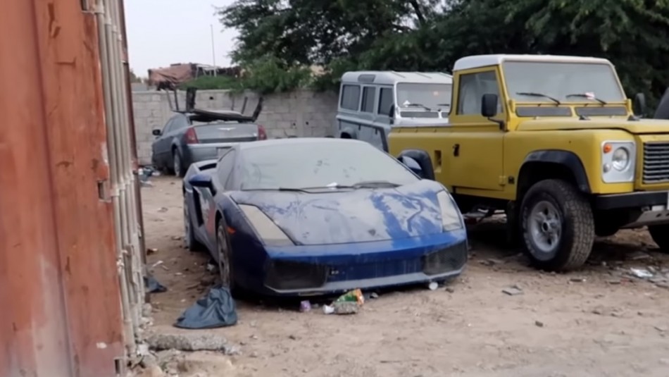 VIDEO] Así luce un Lamborghini abandonado en Dubai - Meganoticias