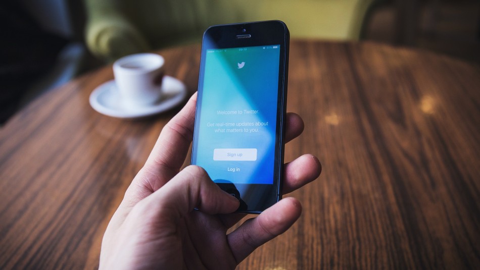 Investigadores aseguran que la depresión se puede detectar por mensajes de Twitter