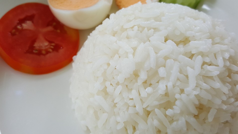 Estudio indica que arroz cocido dura tres días mientras esté refrigerado
