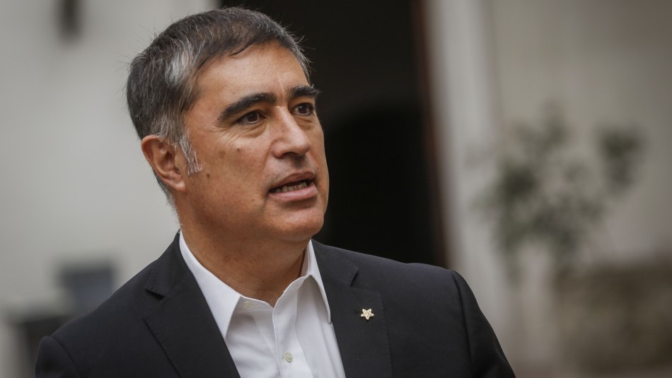 Mario Desbordes RN nueva constitución Desbordes y rechazos en RN a nueva Constitución: