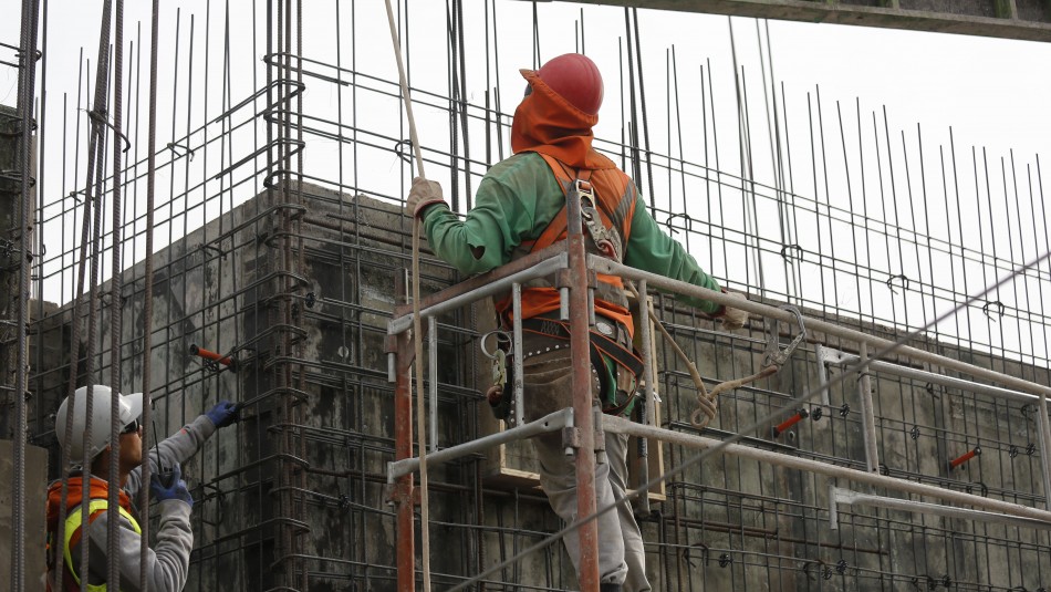 Balance CChC CChC proyecta caída del 7,7% de inversión y 12% de desempleo en el sector