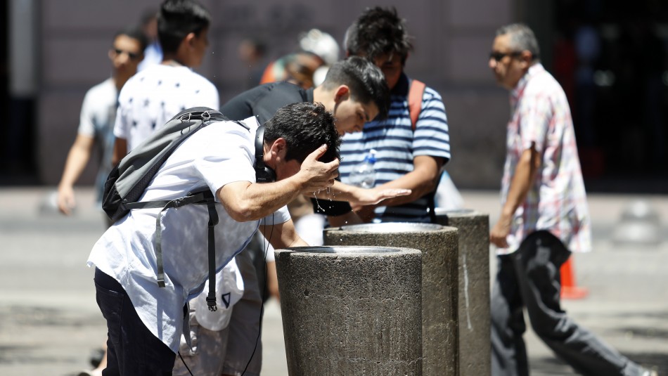 calor Santiago meteorología altas temperaturas Meteorología vuelve a extender evento de altas temperaturas en siete regiones