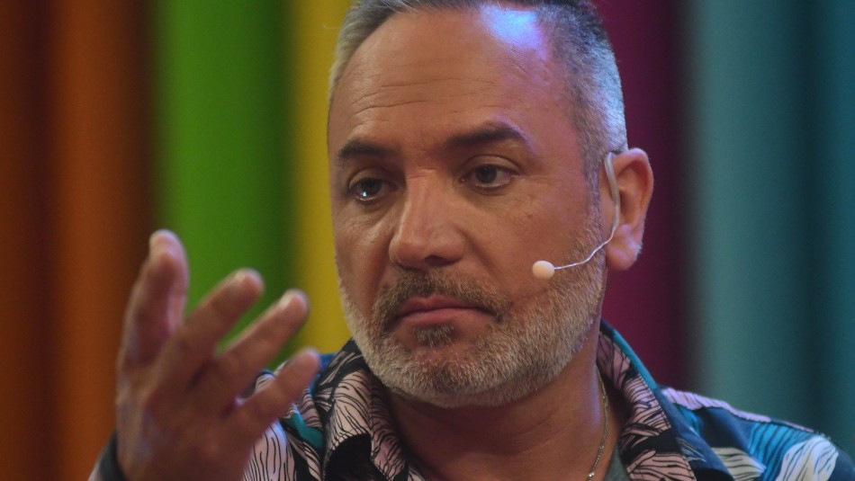 Luis Jara Luis Jara fue operado de urgencia tras sufrir una hemorragia