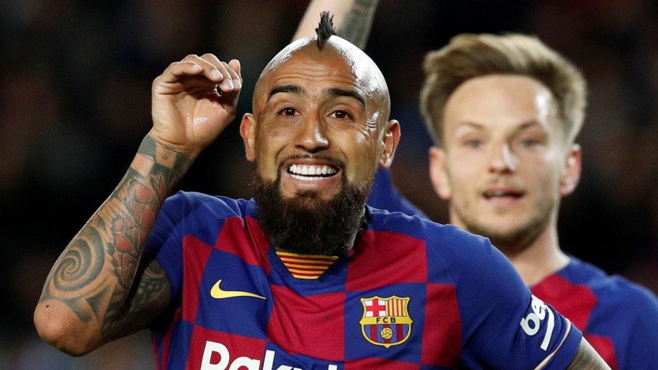 Arturo Vidal Arturo Vidal fue elegido como la figura del Barcelona en último encuentro