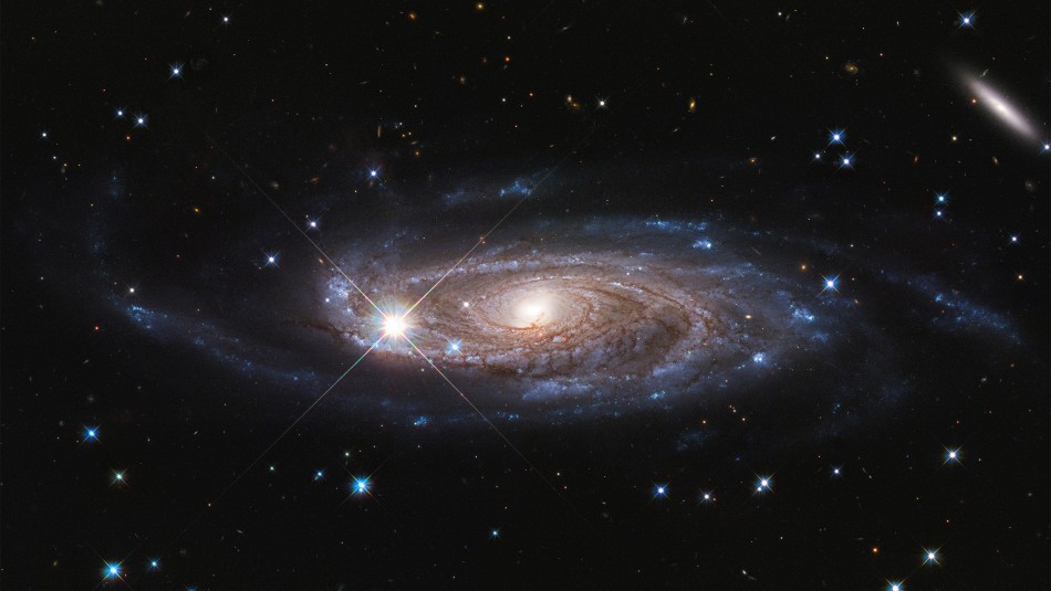 Científicos chilenos confirman existencia de gigantesca masa de gas que rodea las galaxias