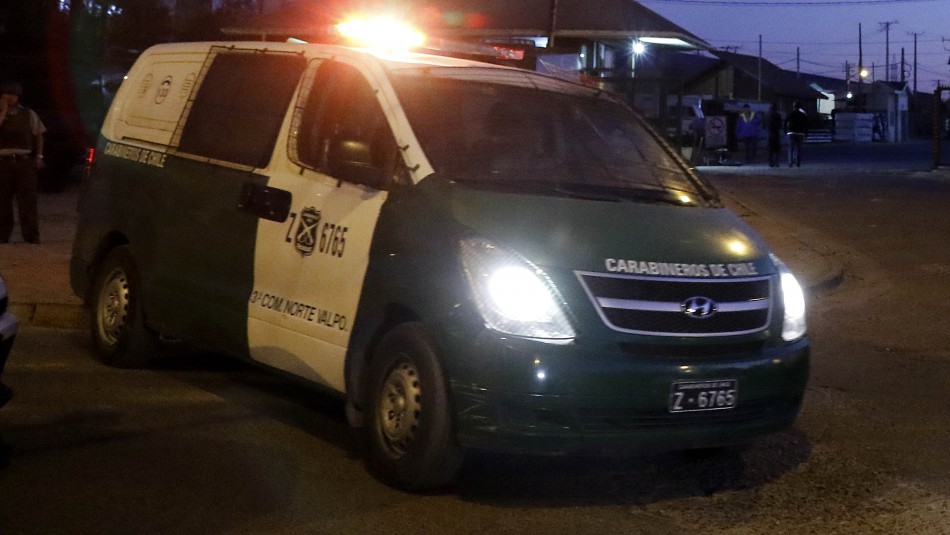 Carabineros Mujer simula realizar un pedido de pizza para denunciar agresión de su pareja a Carabineros