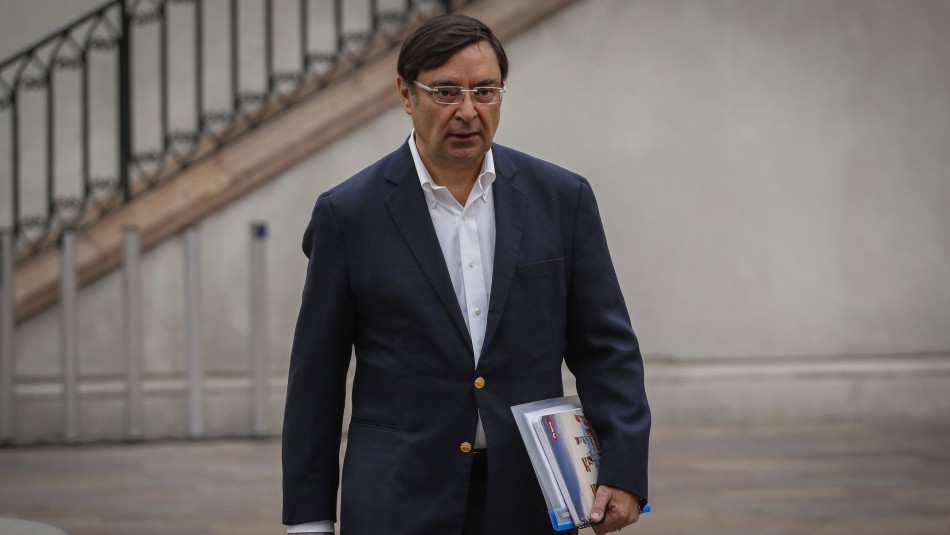 Felipe Guevara Intendente Guevara retomó su función y se refirió a la labor de Carabineros en Plaza Italia