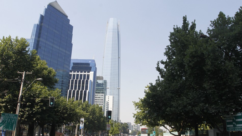 Imagen de archivo Santiago despejado y caluroso: Revisa el pronóstico del tiempo