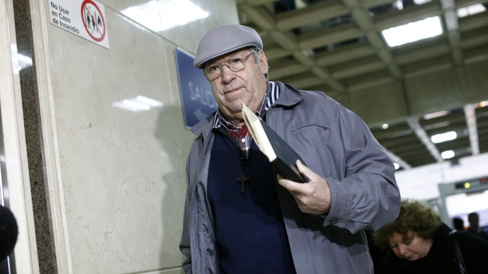 saerdote Joannon abusos sexuales