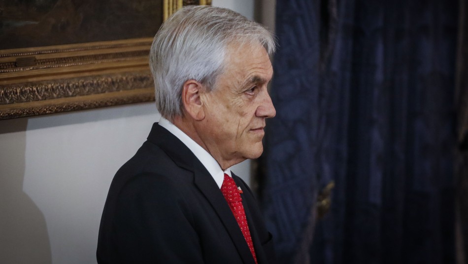 Sebastián Piñera Cadem: Piñera mantiene aprobación del 12% y apoyo a movilizaciones llega al 66%