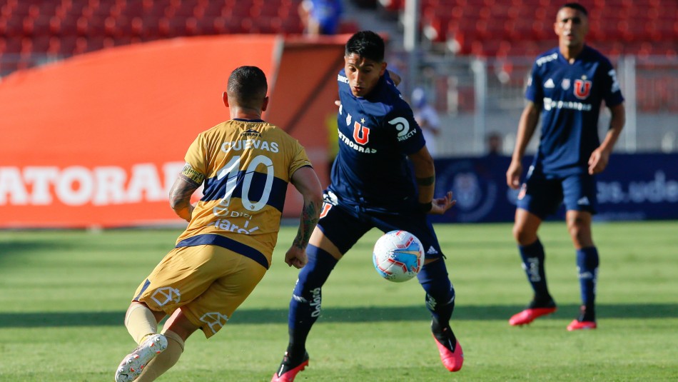 Sigue El Partido Universidad De Chile Vs Everton Partido Cerrado Y Hay Lienzo Para Johnny Herrera Meganoticias