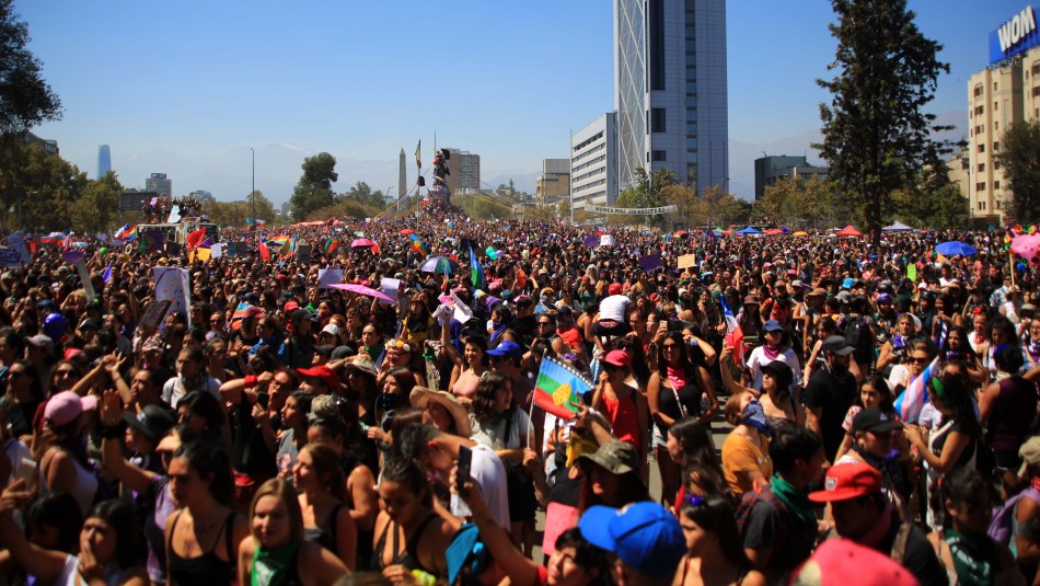 Marcha 8M 8M: Gobierno y Carabineros entregan balance por marcha y explican cómo miden cantidad de manifestantes