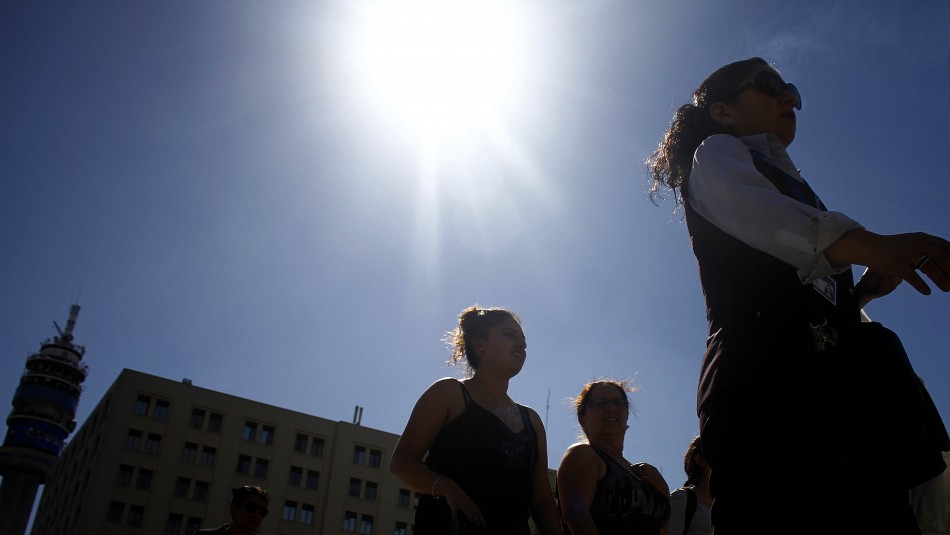 Imagen de archivo Santiago con mucho sol: Revisa el pronóstico del tiempo