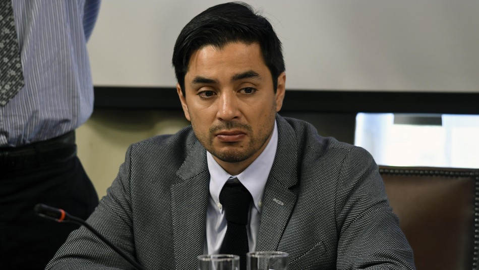 Diputado Álvaro Carter Diputado Carter solicita suspender viajes de parlamentarios para prevenir contagios de coronavirus