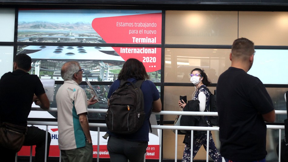 Imagen referencial Nuevas medidas para frenar el coronavirus en Chile: Más países en cuarentena y pasaporte sanitario