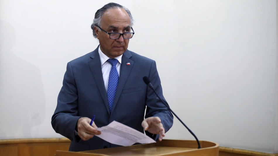 Teodoro Ribera Ministro Teodoro Ribera anuncia protocolo para el regreso de los chilenos varados en Perú