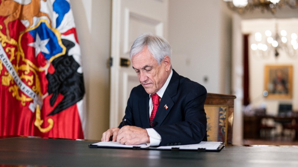 Presidente Sebastián Piñera promulga reforma de paridad de género Presidente Sebastián Piñera promulga reforma de paridad de género