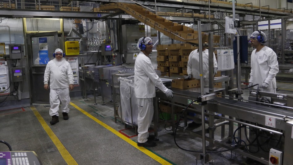 referencial Cargo al seguro de cesantía: La medida para evitar bajar los sueldos en caso de reducción de jornada
