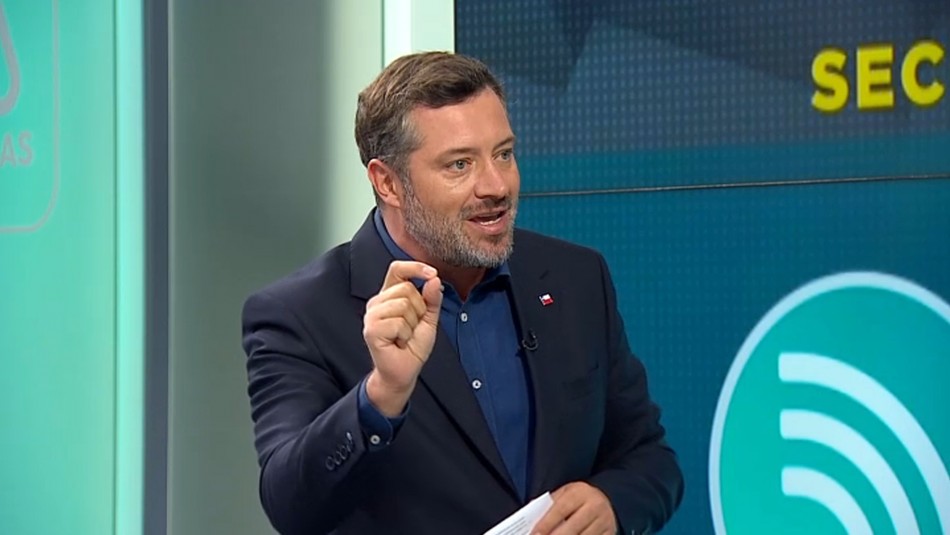 Ministro de Desarrollo Social explica los alcances del plan de ayuda para pagar cuentas de servicios básicos Ministro de Desarrollo Social explica los alcances del plan de ayuda para pagar cuentas de servicios básicos