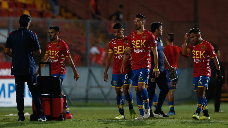 UE Efecto coronavirus: Unión Española rebaja sueldos de jugadores y recibe críticas del Sifup